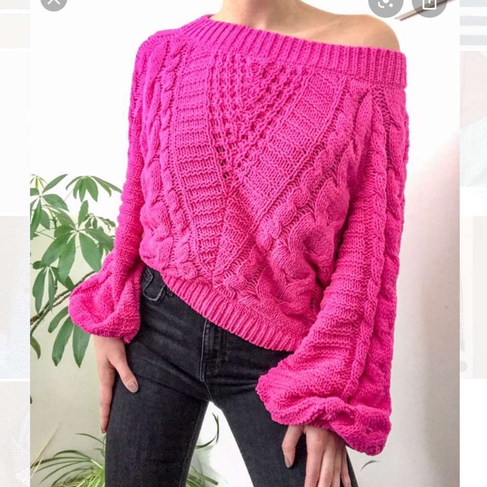 Hunter green off shoulder bell sleeve sweater